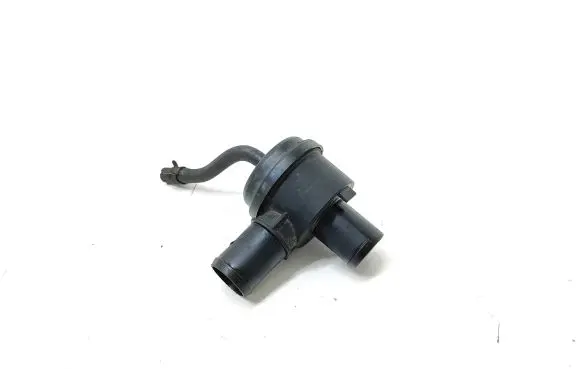 Renault Clio IV Other engine bay part 0206141356
