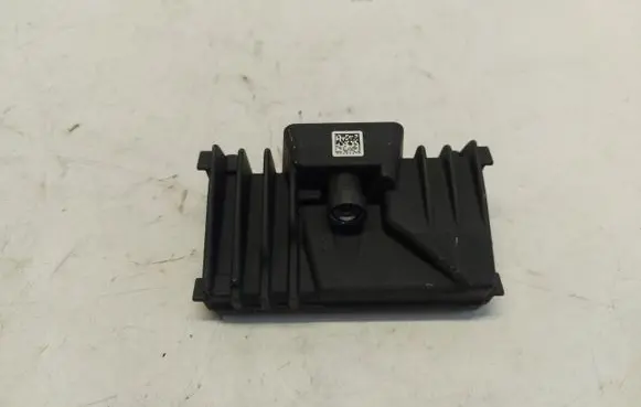Windshield/windscreen camera
