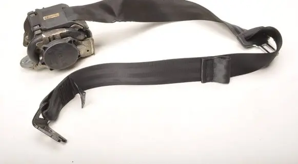 Volvo XC40 Rear seatbelt 32386944