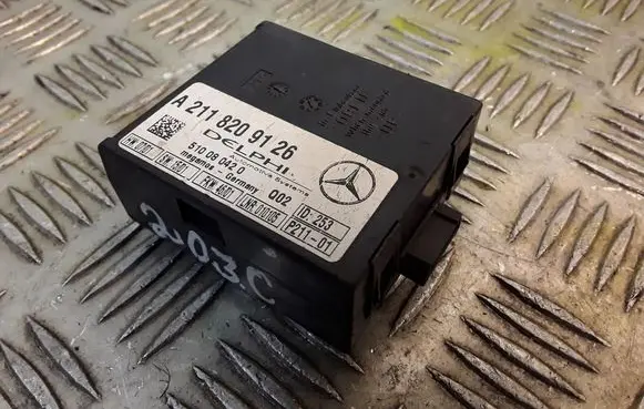 Mercedes-Benz E W211 Alarm control unit/module A2118209126 2118209126