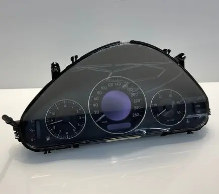 Mercedes-Benz E W211 Speedometer (instrument cluster) A2115403447 110080283 005003