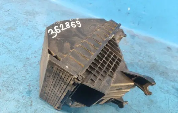 Hyundai Tucson TL Air filter box 28110D3500