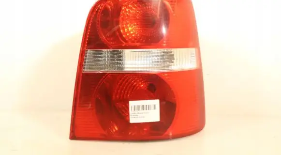 Volkswagen Touran I Rear/tail lights 1T0945096C
