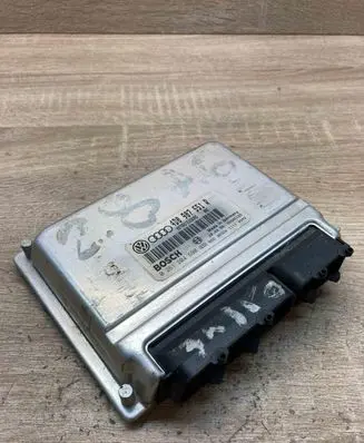 Audi A6 S6 C5 4B Engine control unit/module ECU 4D0907551R 0261204690