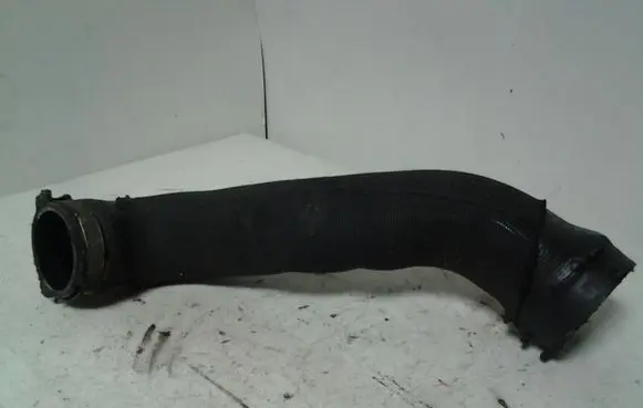 Audi A8 S8 D3 4E Intercooler hose/pipe 4E0145737K