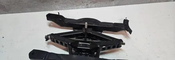 Chrysler Pacifica Lift Jack 362AA 515AA 522AA