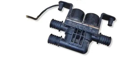 BMW X6 E71 Coolant heater control valve 6910544