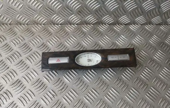 Ford Mondeo Mk III Clock 3S7T15000FB 4S71F044K08 4S7T18K574AB
