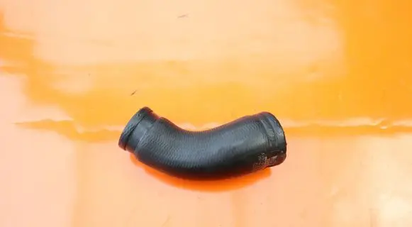 Ford C-MAX II Intercooler hose/pipe AV616K863AD
