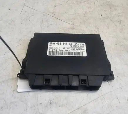 Mercedes-Benz S W220 Parking PDC control unit/module A0295456132