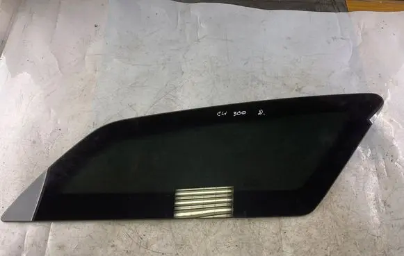 Chrysler 300 - 300C Rear side window
