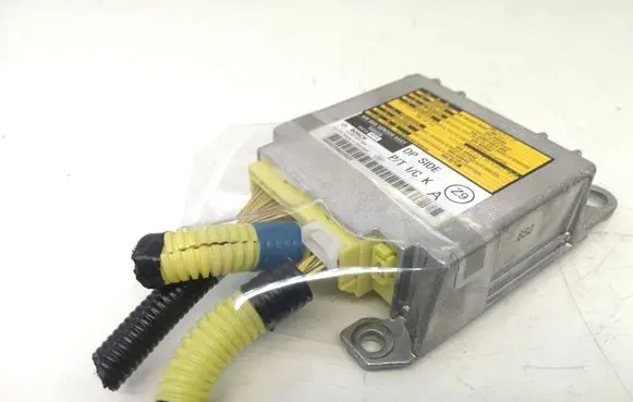 Lexus IS 220D-250-350 Airbag control unit/module 8917053110 0285001904