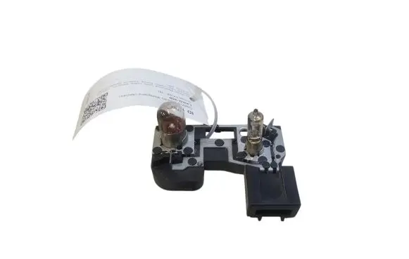 Citroen C5 Tail light bulb cover holder VP8X7X13N004BA