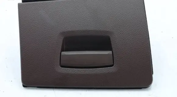 BMW 5 F10 F11 Glove box 748392R93A