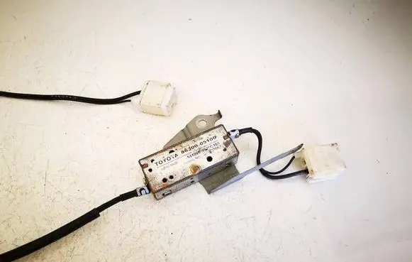 Toyota Avensis T250 Antenna control unit 8630005100