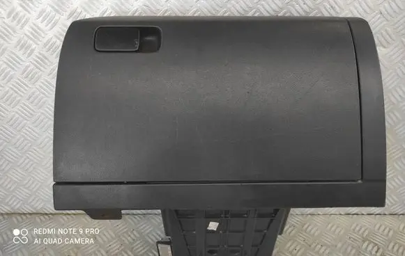 Volkswagen Polo V 6R Glove box 6C1857097