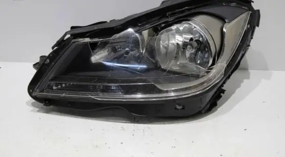 Mercedes-Benz C W204 Headlight/headlamp A2048209559 LE09A6219 030127020300