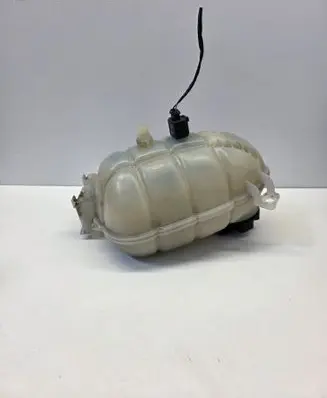 BMW 3 F30 F35 F31 Coolant expansion tank/reservoir 7609468 11564310 1300302