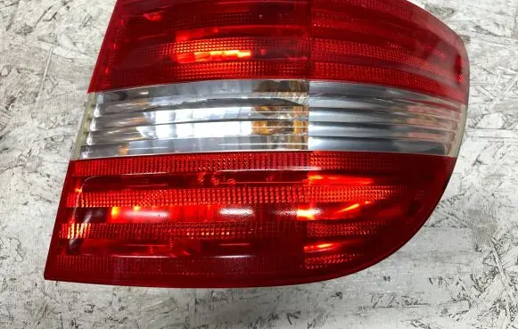 Mercedes-Benz B W245 Rear/tail lights A1698202264