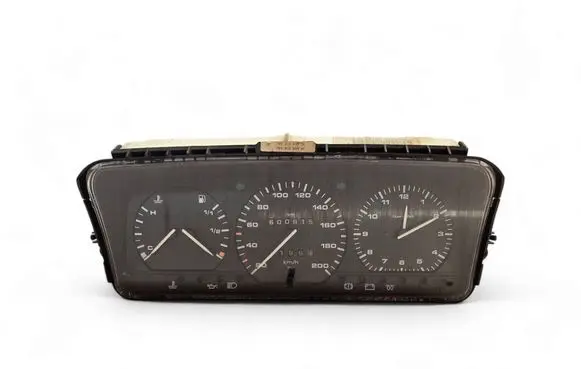 Speedometer (instrument cluster)