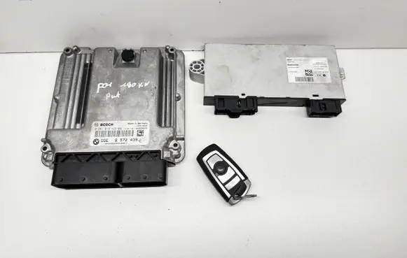 BMW 5 F10 F11 Engine ECU kit and lock set 0281019426 8572439 030086081