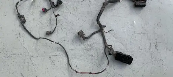 Opel Zafira B Engine installation wiring loom 13101618