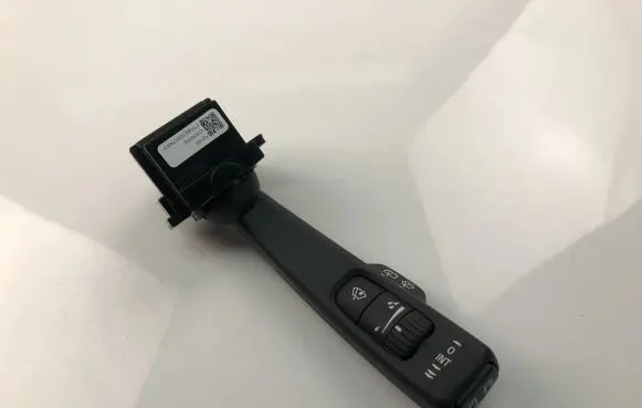 Volvo XC70 Indicator stalk 31456042