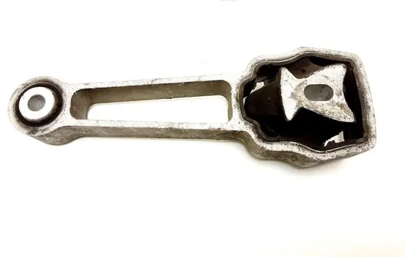 Volvo S60 Gearbox mount 30793322