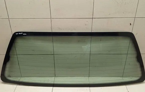 Volkswagen Golf III Rear windscreen/windshield window 