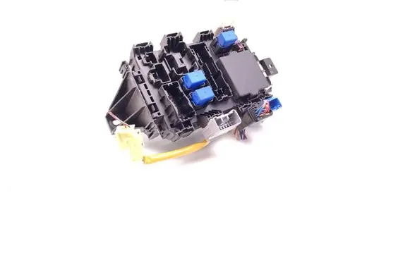 Nissan Pixo Fuse module 68K10