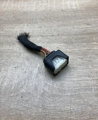 BMW 5 E60 E61 Plug wire 7532472 705188