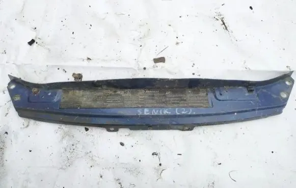 Renault Scenic I Radiator support slam panel