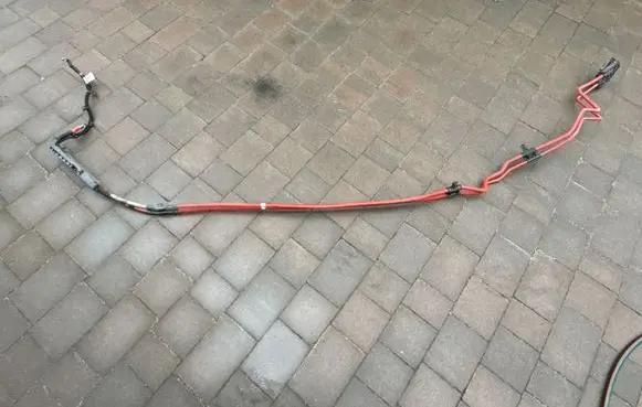 Land Rover Range Rover Velar Positive cable (battery) JK8314300AA