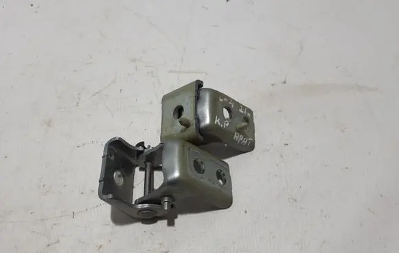 Citroen C4 III e-C4 Front door upper hinge 1608322780