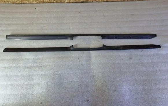 Mercedes-Benz A W168 Front sill trim cover A1686860974