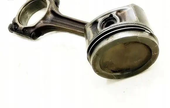 Volkswagen Golf IV Piston with connecting rod 7450149221
