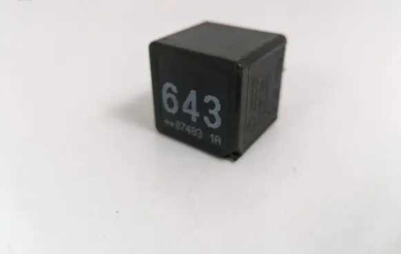 Audi A6 S6 C5 4B Other relay 8K0951253