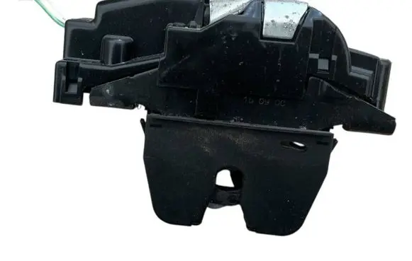 Peugeot 3008 I Tailgate/trunk/boot lock/catch/latch 9680403780