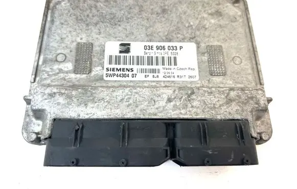 Seat Ibiza III (6L) Engine control unit/module 03E906033P 5WP4430407