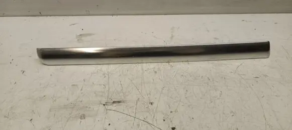 Peugeot 3008 I Rear side glass trim 