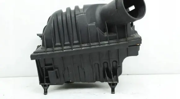 BMW 2 F45 Air filter box 8655834
