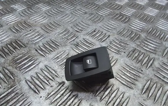 BMW X3 E83 Electric window control switch 9113773