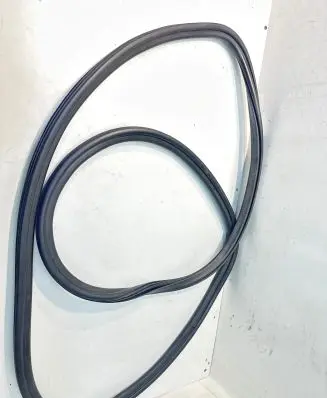 Audi A4 S4 B8 8K Front door rubber seal