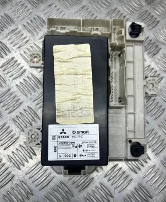 Mitsubishi Colt Fuse box set 8637A020 5WK45103A MN108320