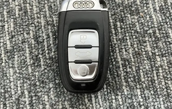 Audi A7 S7 4G Ignition key/card 4H0959754K 4H0959754A 0301807
