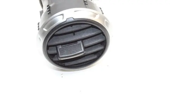 Audi TT TTS Mk2 Dashboard air vent grill cover trim 8J0820901A