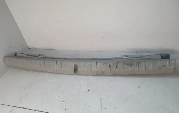 Toyota Prius (XW30) Trunk/boot sill cover protection 6471647030