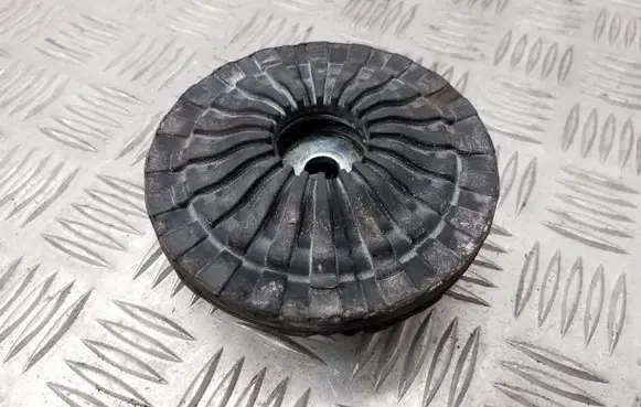 Audi A6 S6 C6 4F Front coil spring rubber mount 4F0412377D