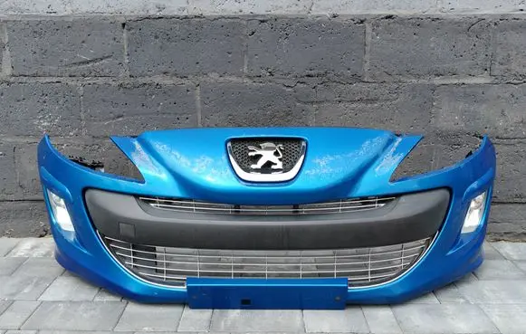 Peugeot 308 Front bumper 9680484677