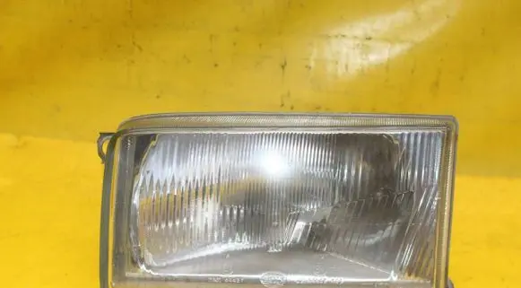Volkswagen Transporter - Caravelle T4 Headlight/headlamp